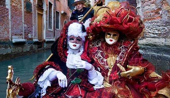 Venedik Karnaval
