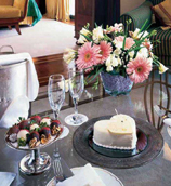 Kempinski Honeymoon Basket Chocolate Flower