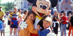 19 Mays Disneyland Turu