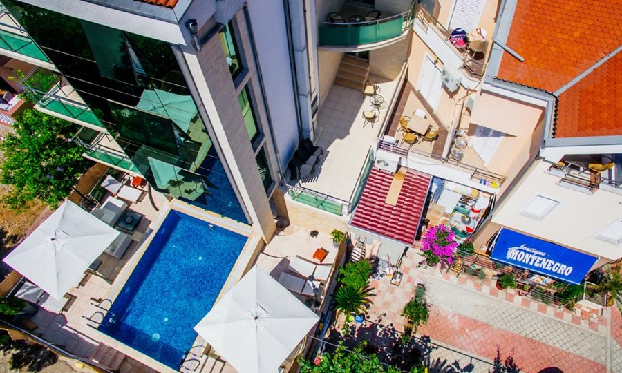 Hotel Amsterdam, Budva, Karadağ