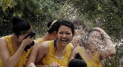 Songkran Festivali