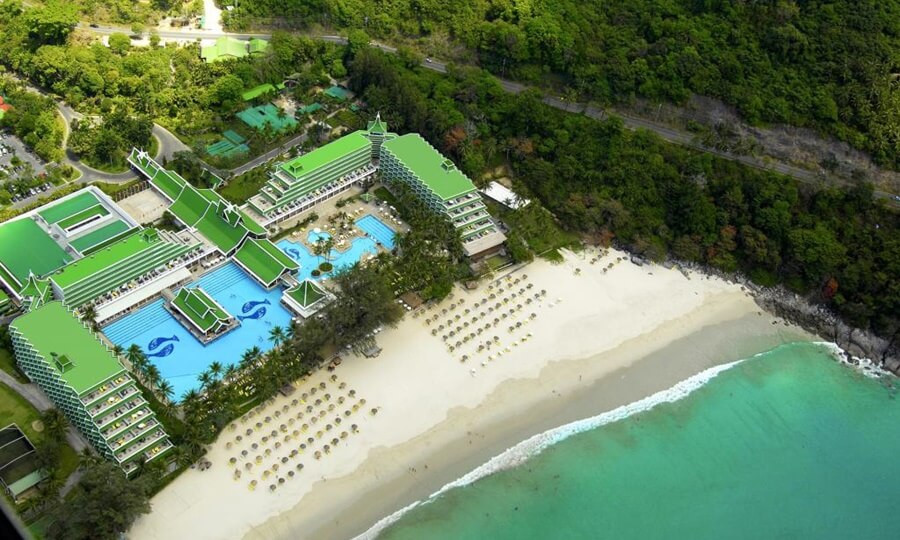 Le Meridien Phuket Beach & Resort