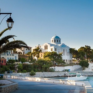 Spetses Balay Tatili