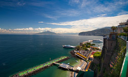 Capri Adas Amalfi Sahilleri